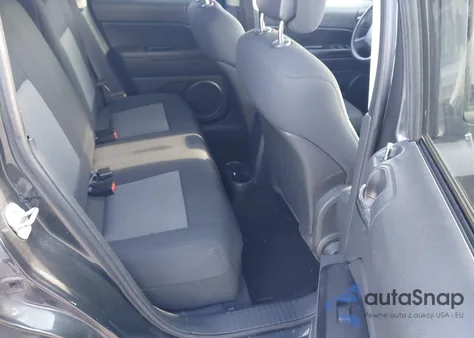 2010 Jeep Patriot Sport из США, поврежденный, VIN 1J4NT1GA0AD647584